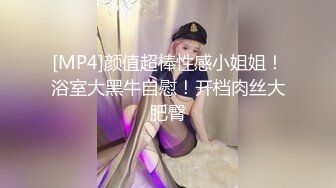 【全网最真王子光】家中干良家少妇，慵懒休息半晌，骚逼一挑逗就流水，沙发啪啪无套内射