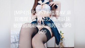 目前很火的〔台湾SWAG〕系列高颜值苗条白嫩美女SPA会所催情按摩勾引男技师扒裤子吃鸟啪啪对白淫荡刺激