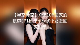 伪娘3P 女装变态人夫一挑二 被两小哥哥前后夹击 上下嘴同吃 牛子甩甩很舒坦