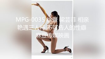 艾莉乔丹品尝了她自己的高潮