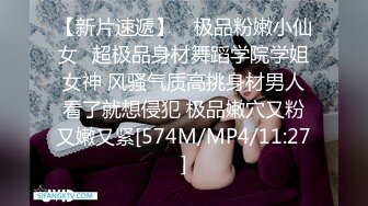 [MP4/ 1.15G] 嫩逼小妹和她的骚妈妈一起大秀直播，淫声荡语互动撩骚听狼友指挥，舌吻舔骚奶子舔逼互相摩擦