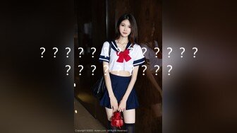 【新片速遞】 极品尤物！新人网红女神模特！猜猜今天我内裤什么颜色，脱掉内裤极度诱惑，按摩器震动多毛肥穴[612MB/MP4/01:06:04]