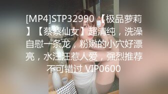 2024-6-15新流出酒店偷拍❤️学生情侣周六约炮漂亮女孩被男友晃动摩擦好不舒服