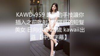 商场女厕全景偷拍多位美女嘘嘘都是漂亮美女 (11)